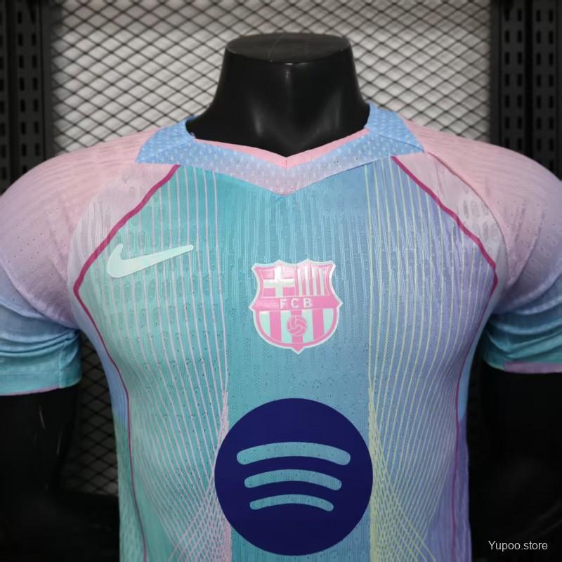 CAMISOLA BARCELONA AZUL/ROSA EDIÇÃO ESPECIAL NIKE 25/26 (VERSÃO JOGADOR)