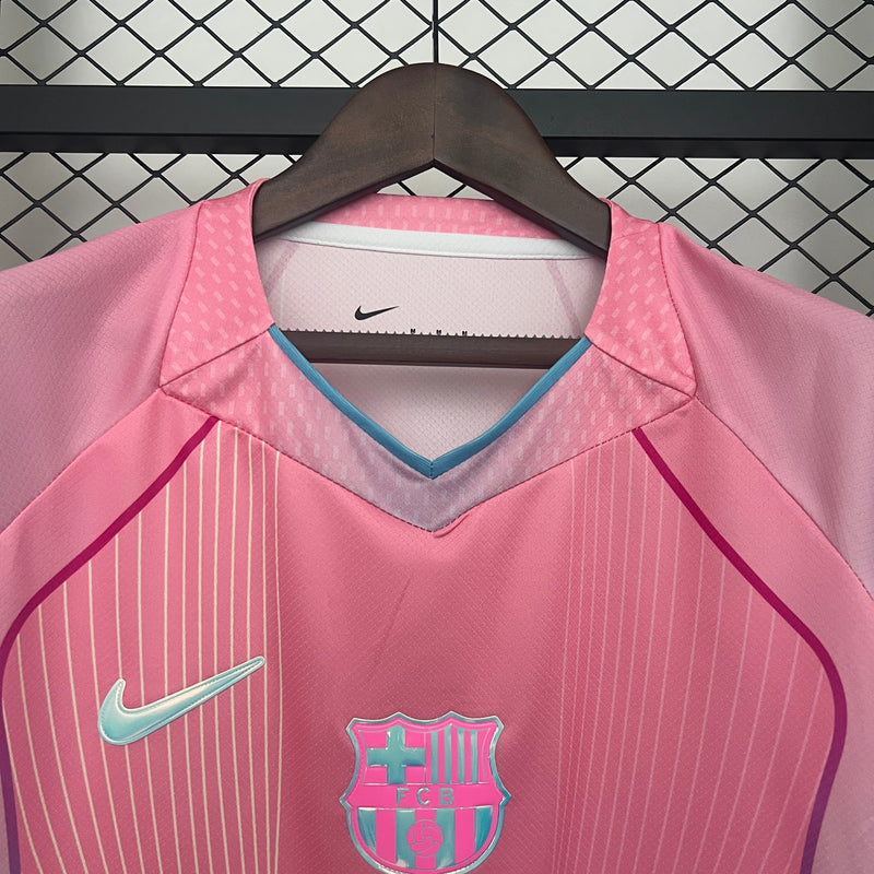 CAMISOLA BARCELONA EDIÇÃO ESPECIAL ROSA 25/26 - HOMEM