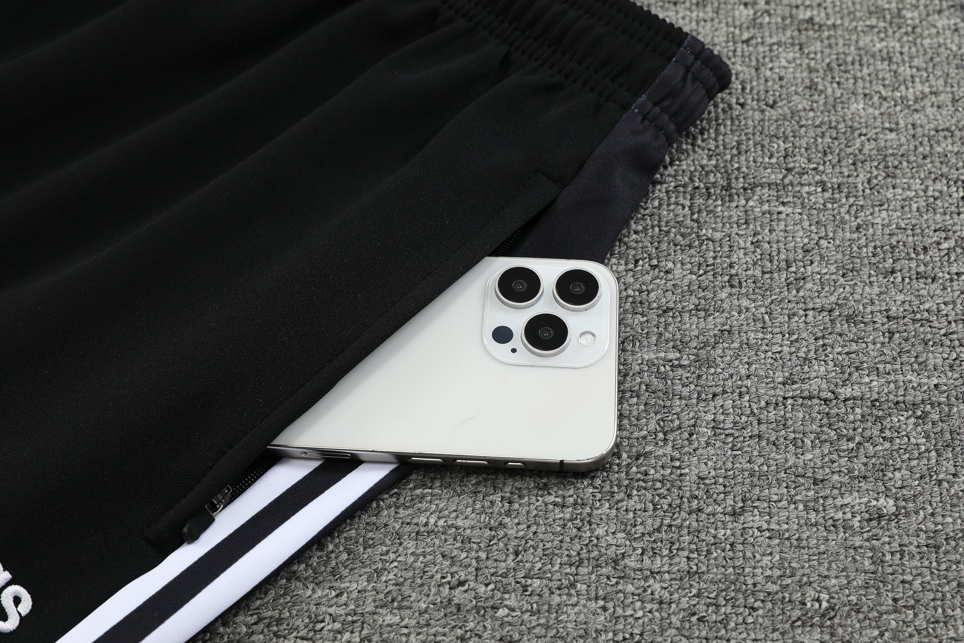 ALEMANHA FATO DE TREINO 24/25 - UNISSEX/UNISSEXO - BRANCA