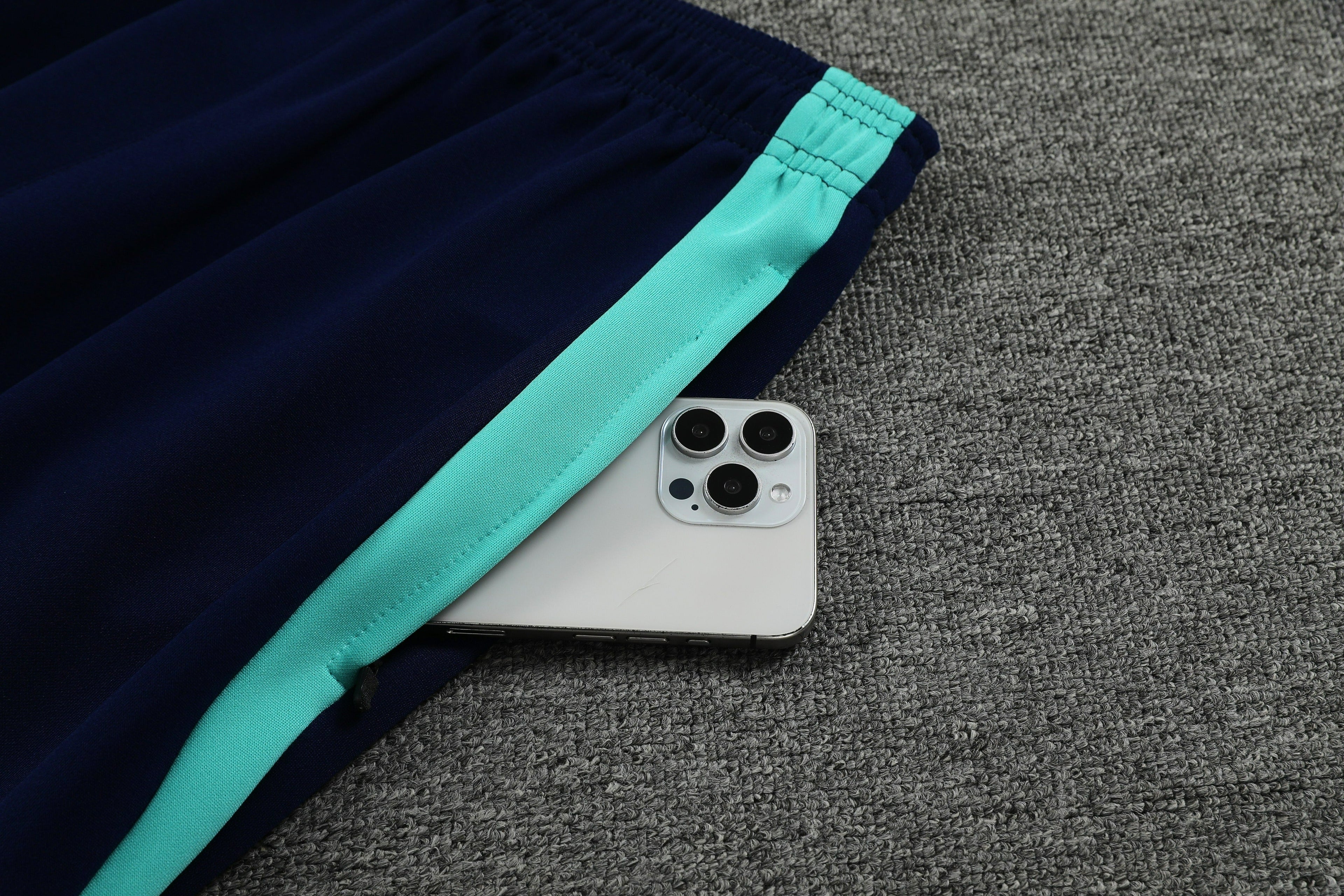 ARSENAL FATO DE TREINO 24/25 - UNISSEX/UNISSEXO - AZUL CLARO