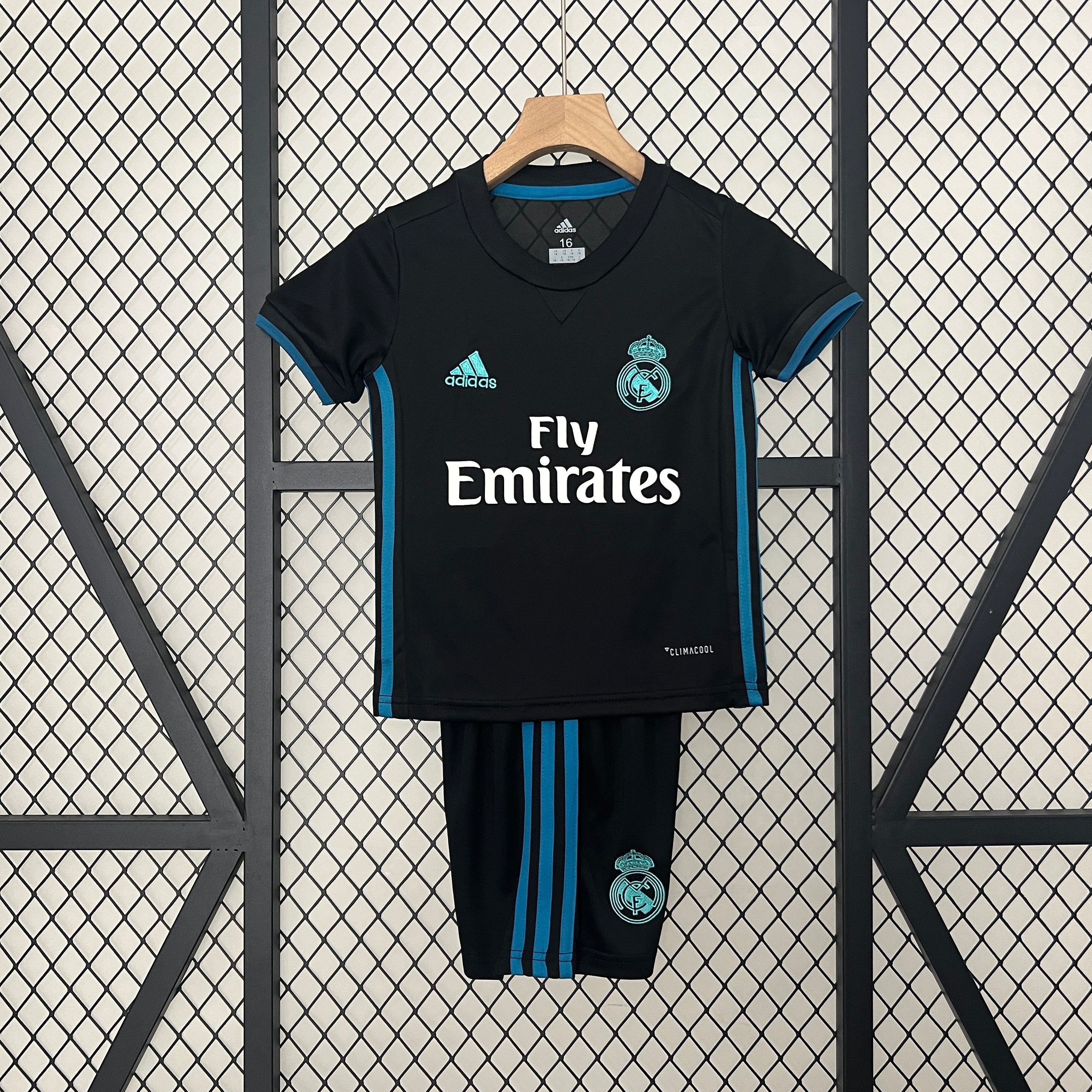 CAMISOLA REAL MADRID II 17/18 CONJUNTO INFANTIL (RETRO)