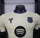 CAMISOLA BARCELONA II 2526 VERSÃO JOGADOR – HOMENAGEM KOBE BRYANT