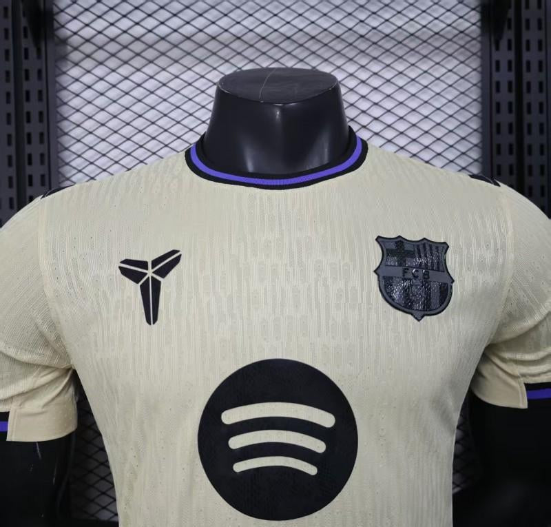 CAMISOLA BARCELONA II 2526 VERSÃO JOGADOR – HOMENAGEM KOBE BRYANT