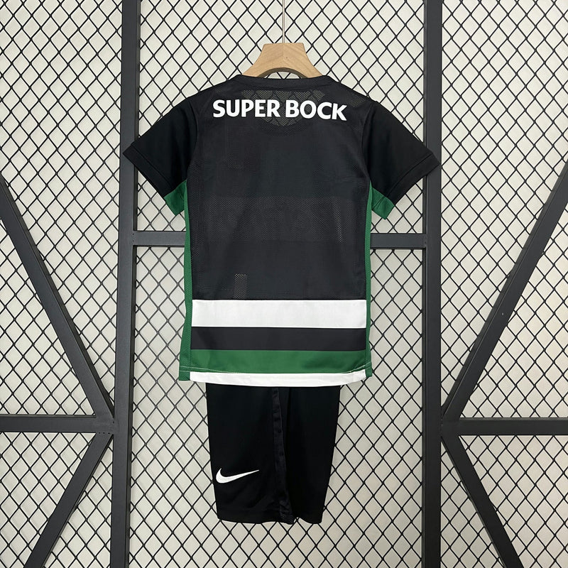 CAMISOLA SPORTING LISBOA I 24/25 CONJUNTO INFANTIL