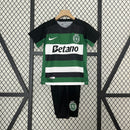 CAMISOLA SPORTING LISBOA I 24/25 CONJUNTO INFANTIL