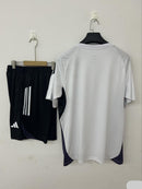 CONJUNTO TREINO MANCHESTER UNITED BRANCO 25 26 - COM MANGAS