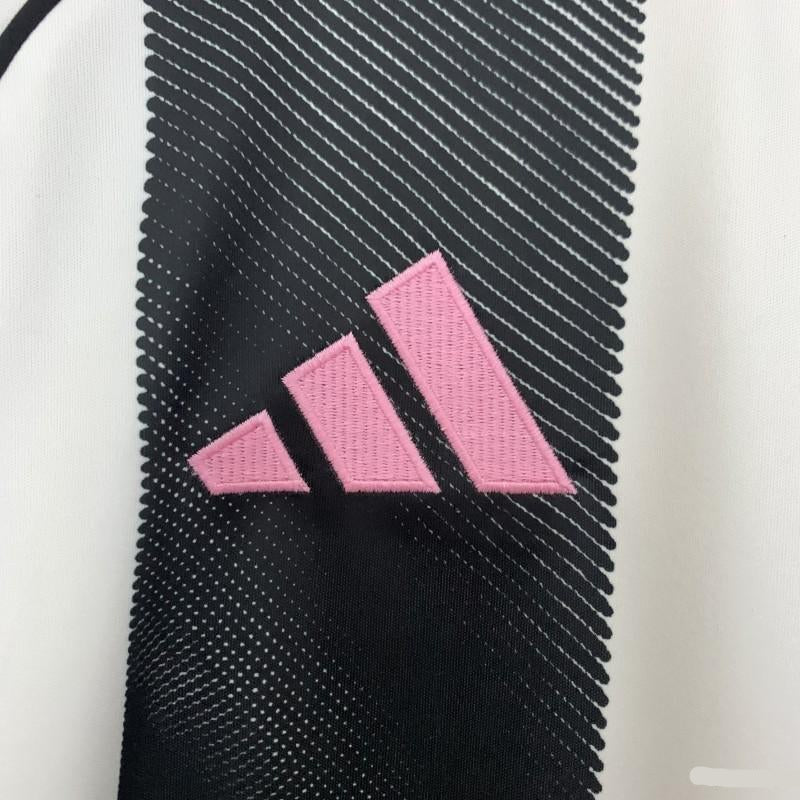 Camisola Juventus I 25/26 – Equipamento Principal Masculino