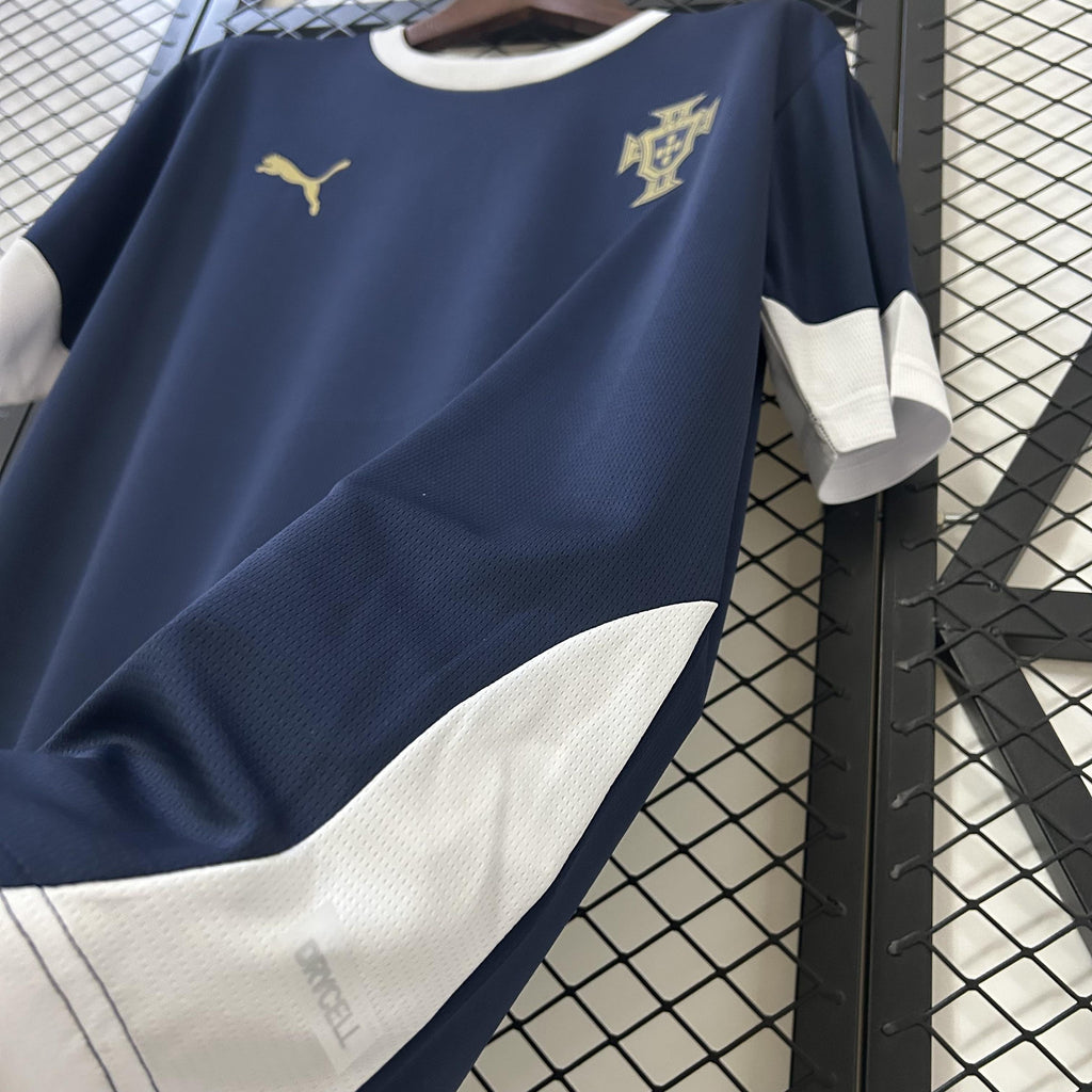 Camisola Portugal Treino 25/26 Azul – Equipamento de Treino Puma