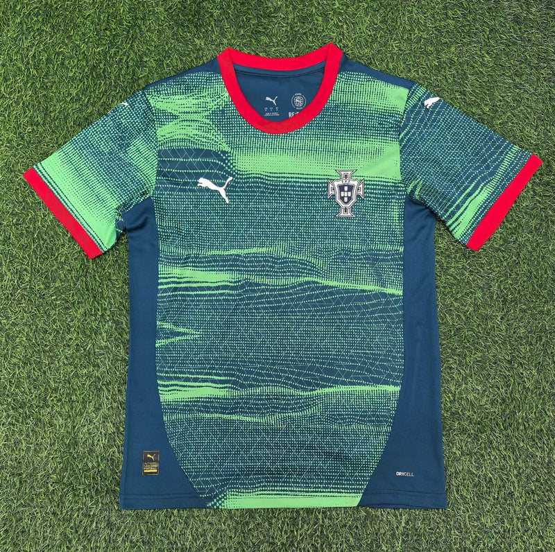 Camisola Portugal Treino 25/26 Verde – Equipamento de Treino Puma