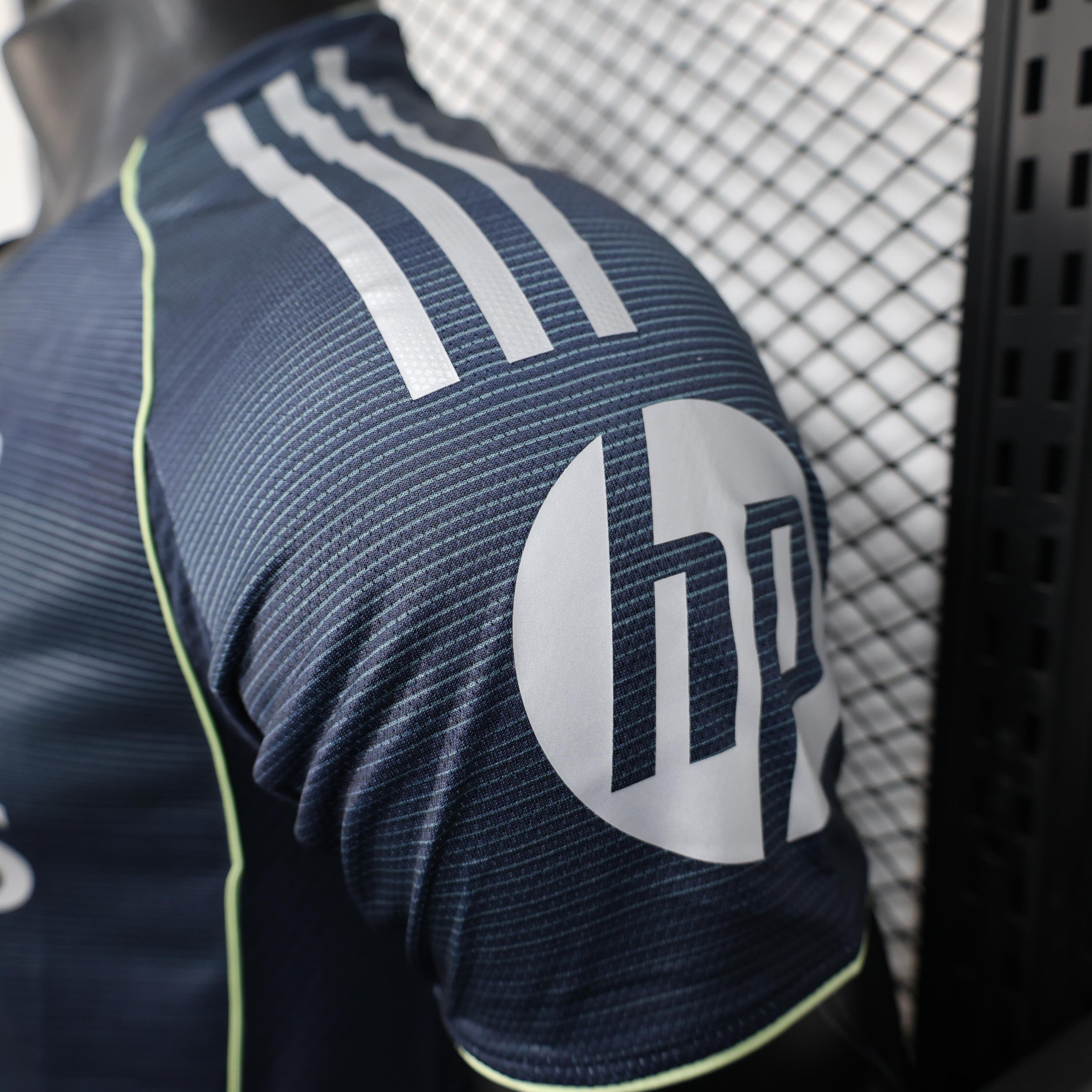 Camisola Real Madrid II 25/26 Homem – Versão Jogador  Equipamento alternativo