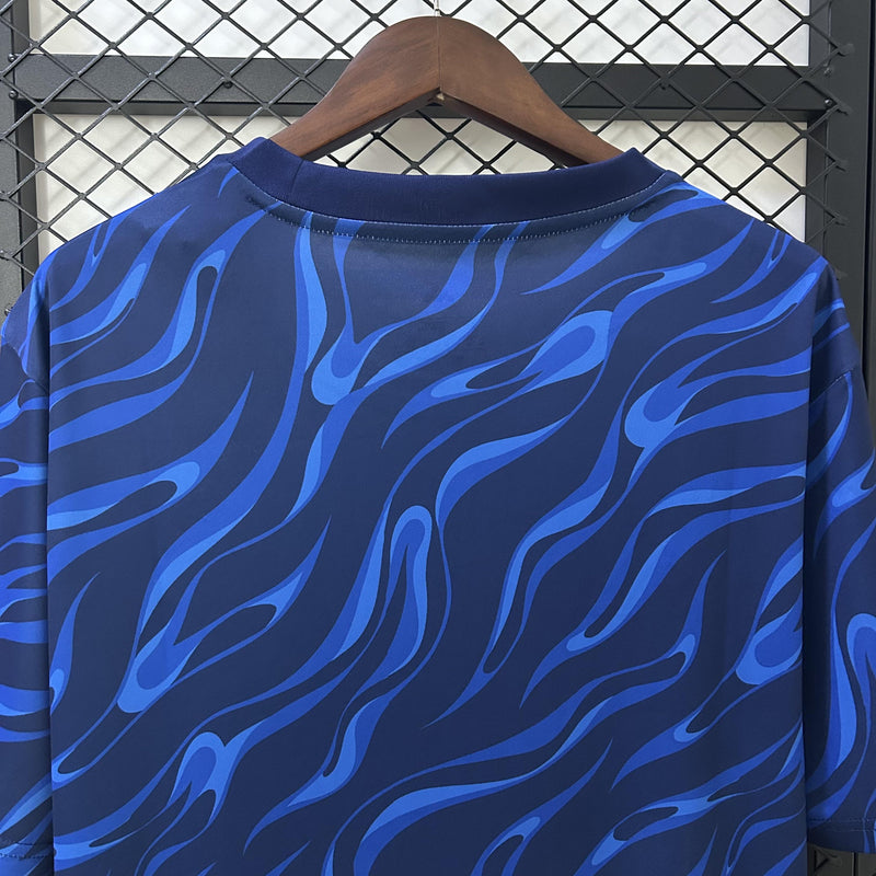 Camisola Real Madrid Treino 25/26 – Azul Marinho