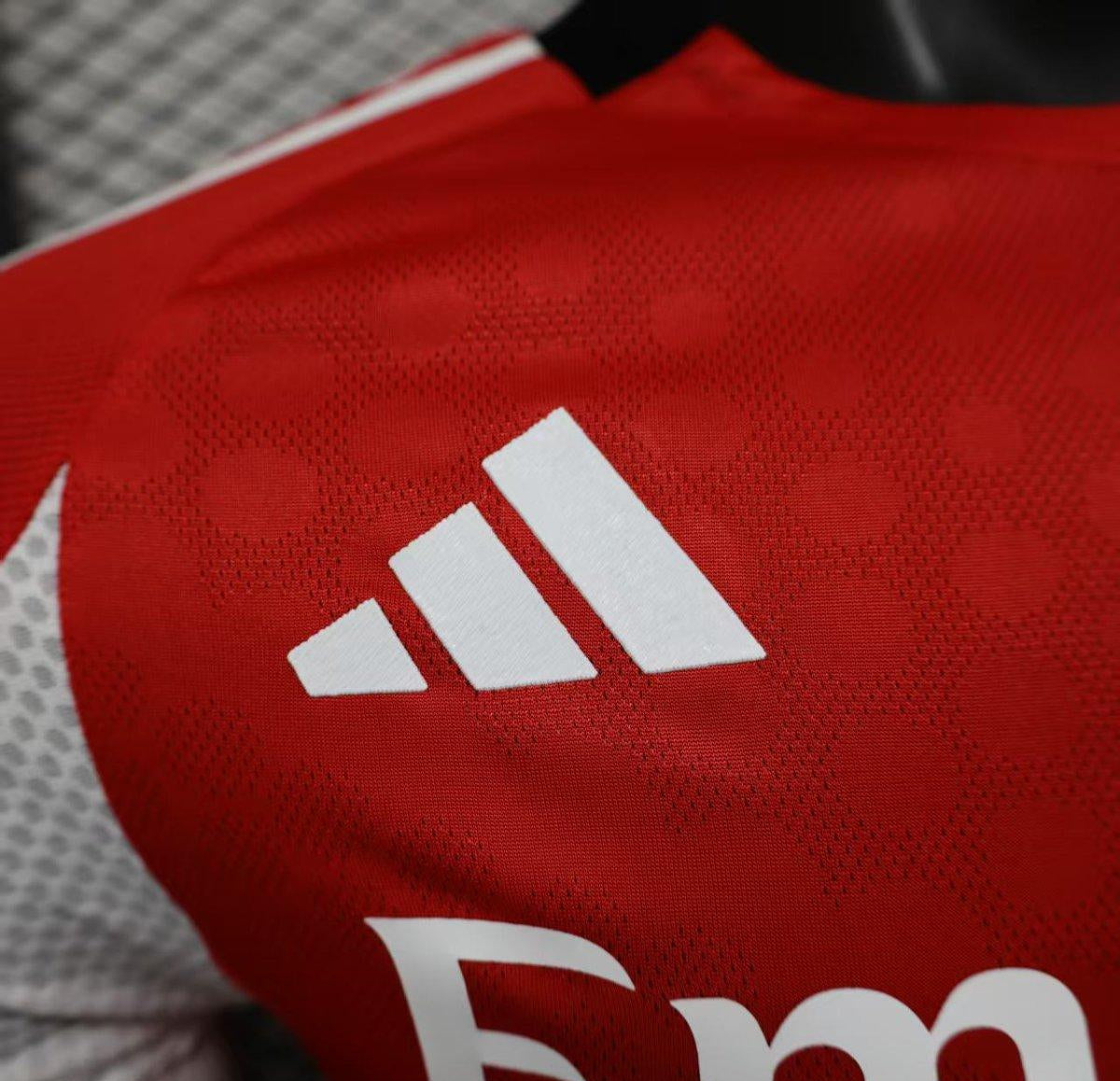 Camisola SL Benfica Principal 25/26 Versão Jogador – Equipamento Principal Homem