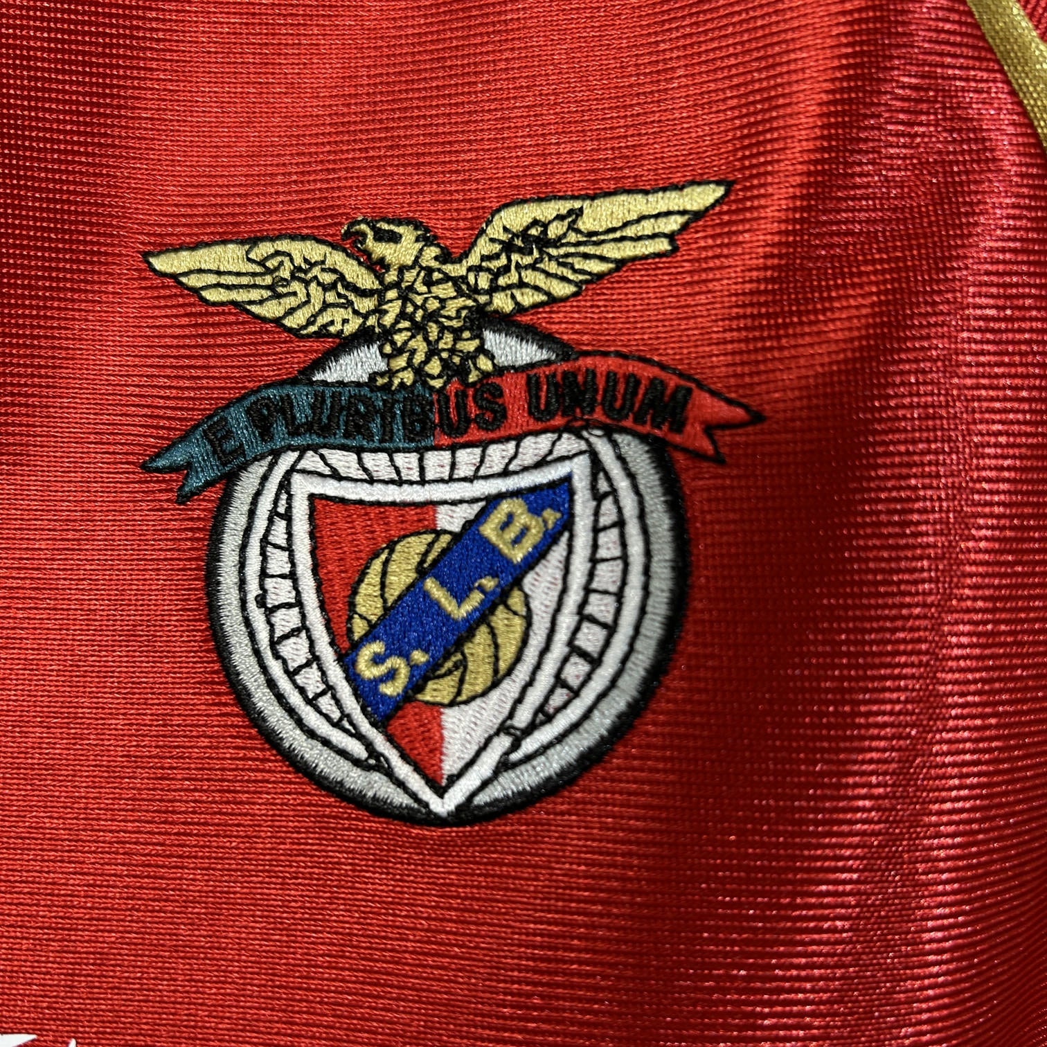 Camisola SL Benfica Principal 98/99 Retro Vermelha – Homem - FORNECEDOR