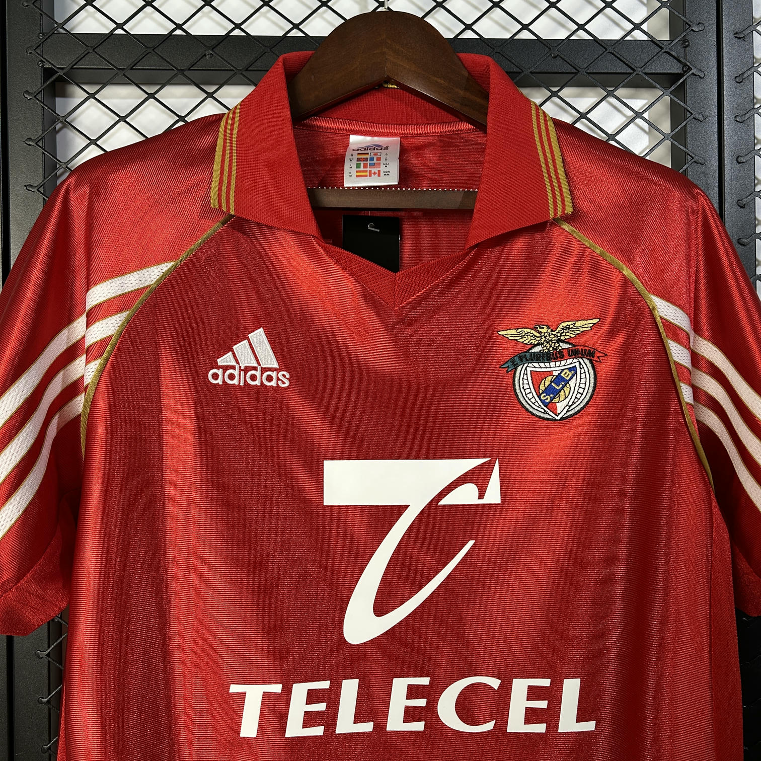 Camisola SL Benfica Principal 98/99 Retro Vermelha – Homem - FORNECEDOR