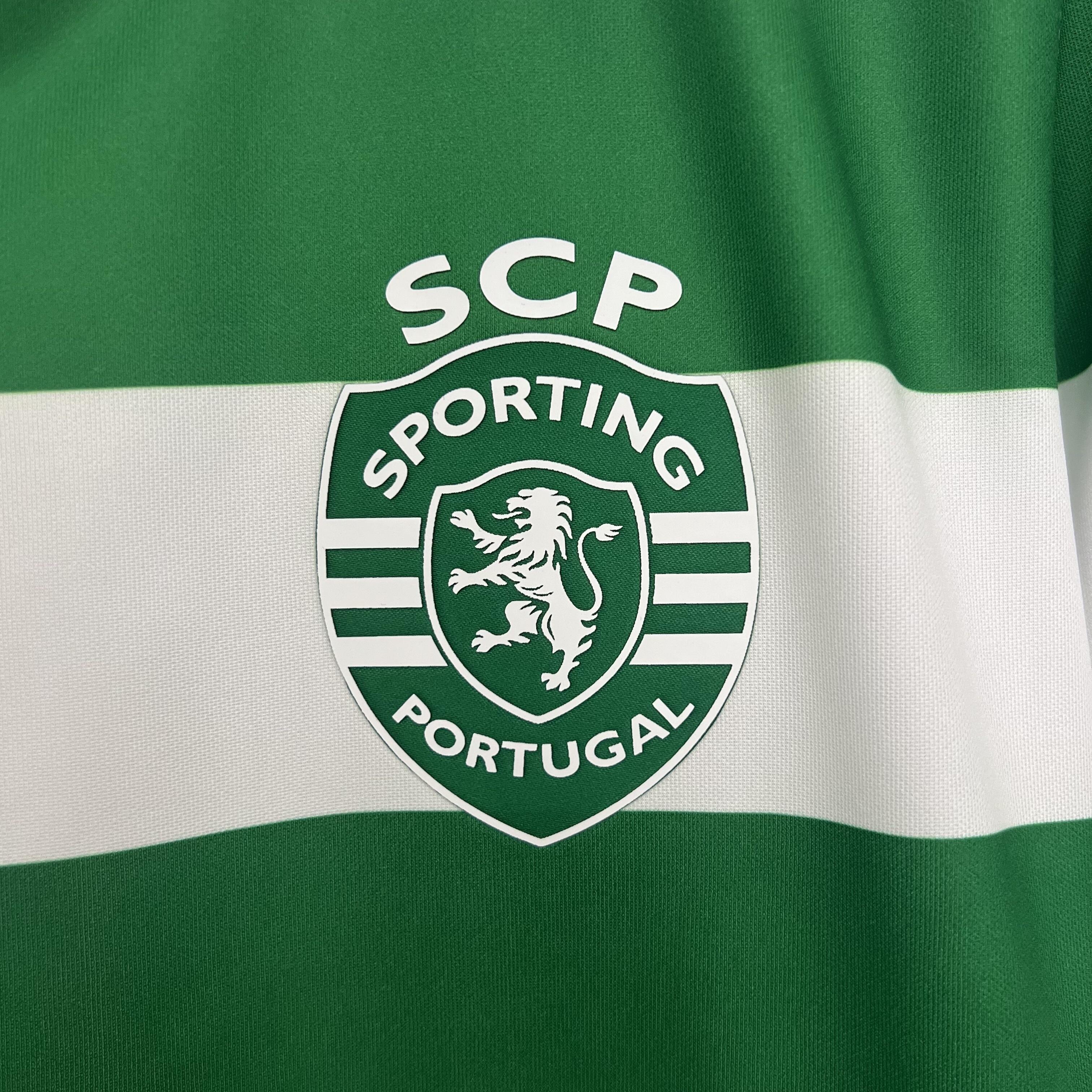Camisola Sporting CP Principal 25/26 – Homem  Equipamento Verde e Branco