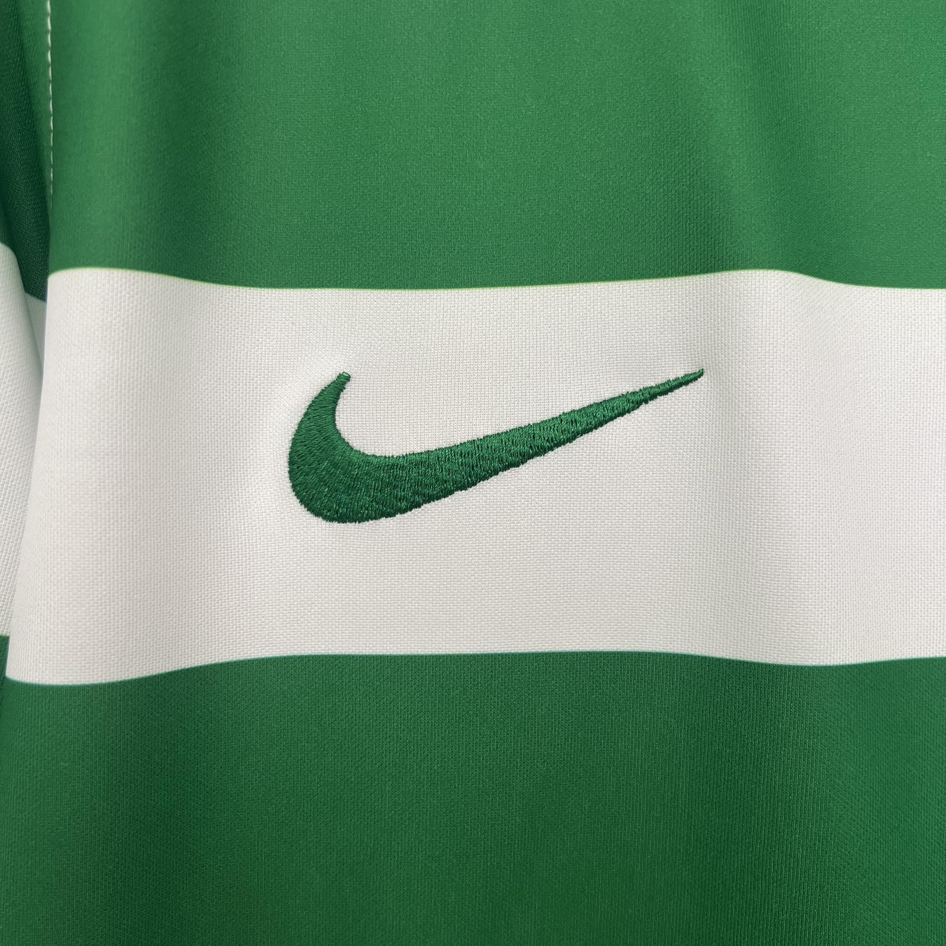 Camisola Sporting CP Principal 25/26 – Homem  Equipamento Verde e Branco