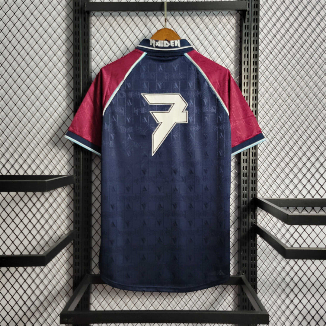 Camisola West Ham x Iron Maiden I 99/01 Homem (Retro) – Versão 2 com Escudo dos Hammers