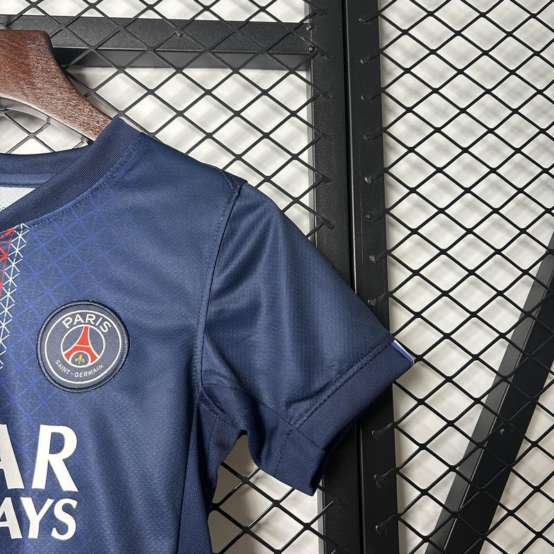 Conjunto Infantil Paris Saint-Germain I 25/26 – Camisola e Calção PSG Criança