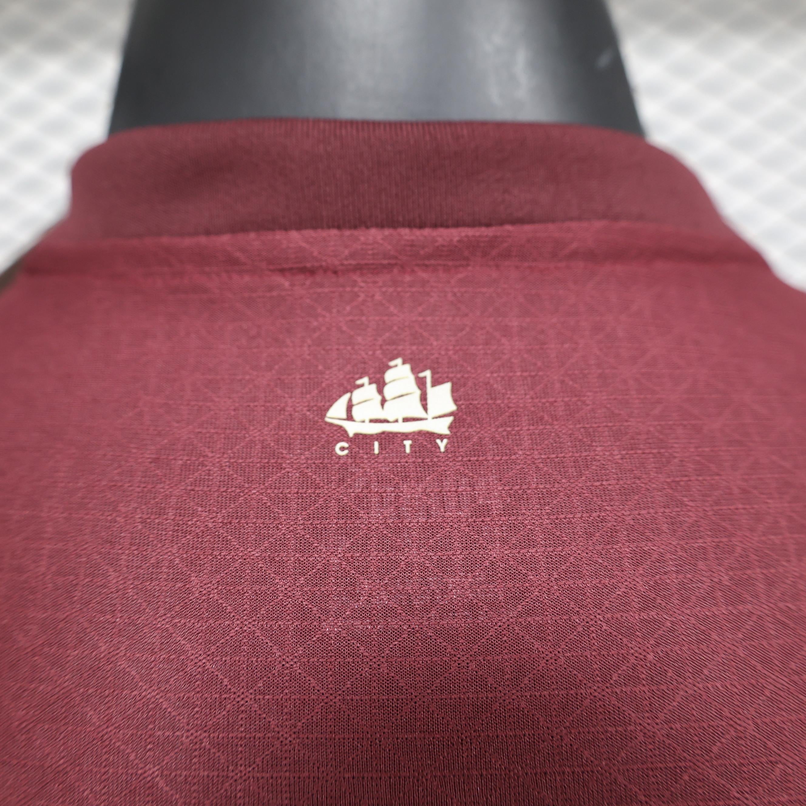 CAMISOLA MANCHESTER CITY III 24/25 homem (VERSÃO JOGADOR)