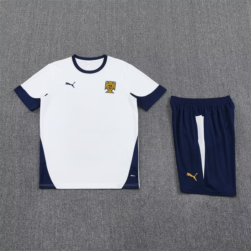Portugal Conjunto de Treino I 25/26 Puma – Branco e Azul Marinho Homem