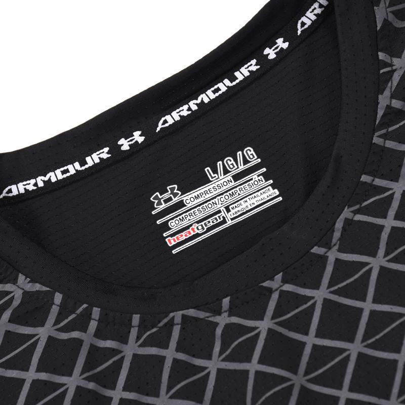 T-SHIRT UNDER ARMOUR HOMEM - PRETA