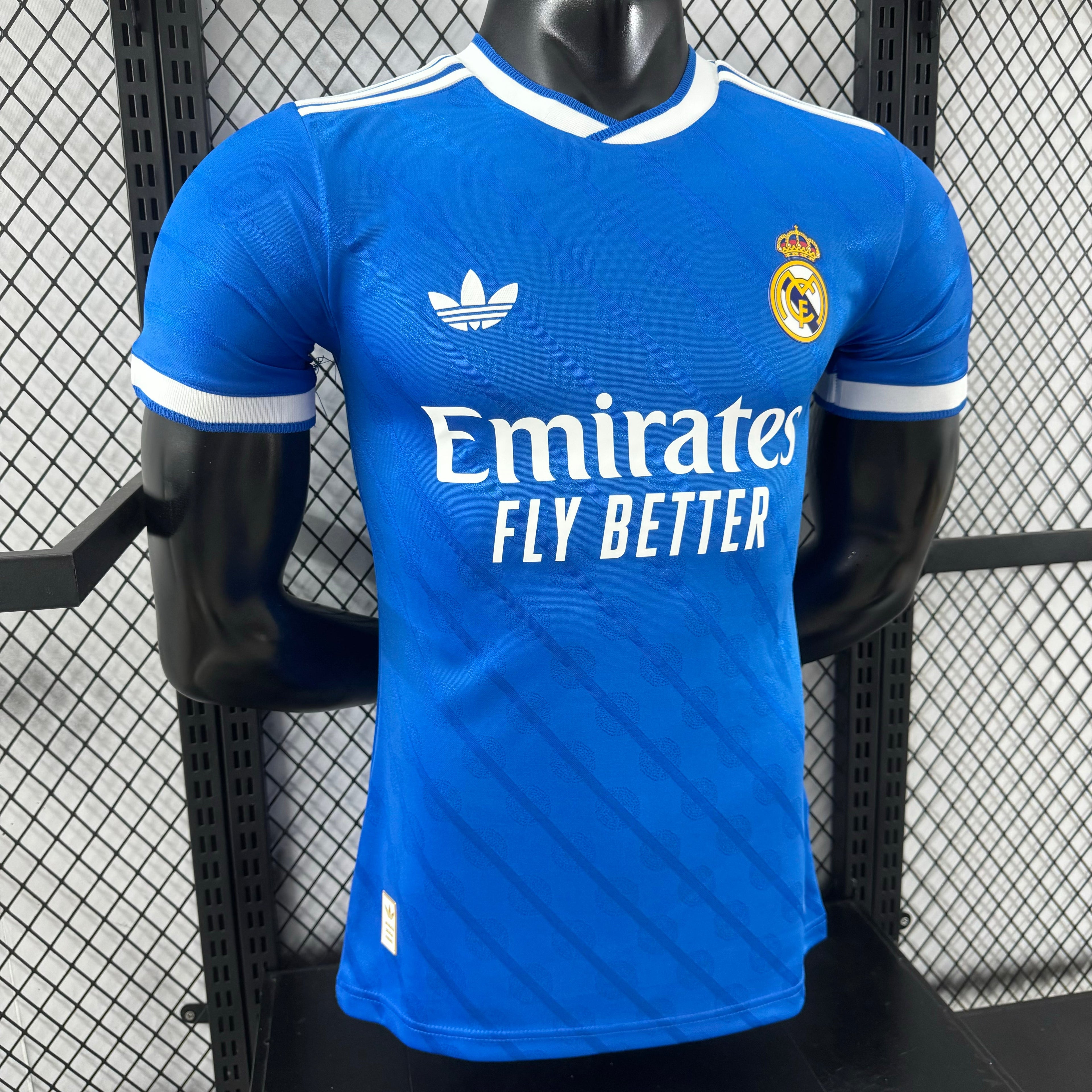 camisola Real Madrid III 2526 – Terceiro Equipamento Azul Homem