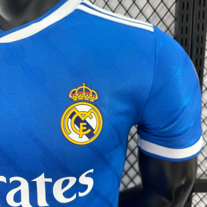 camisola Real Madrid III 2526 – Terceiro Equipamento Azul Homem