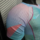 CAMISOLA BARCELONA AZUL/ROSA EDIÇÃO ESPECIAL NIKE 25/26 (VERSÃO JOGADOR)